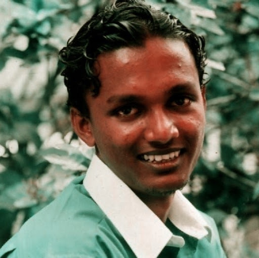  Tharindra Dilip 